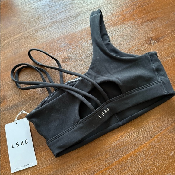 Tops - LSKD Black Sports Bra